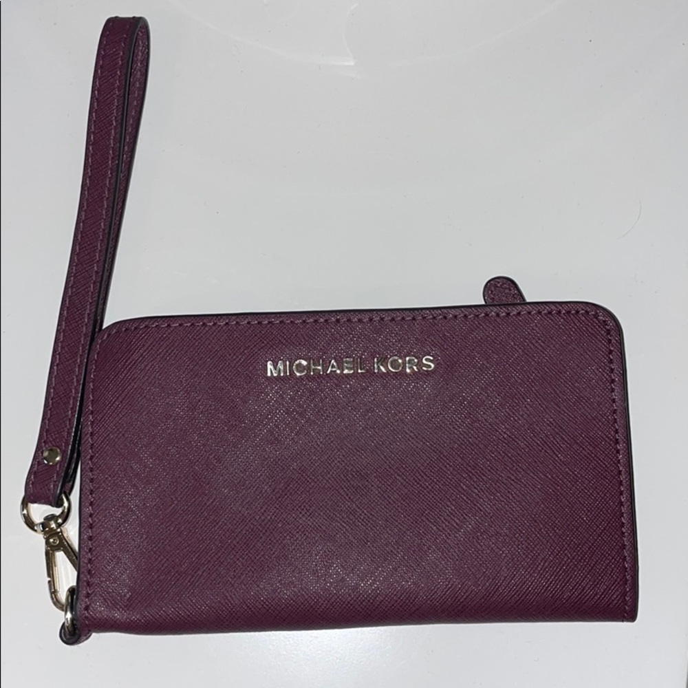 Michael Kors wallet/phone wristlet